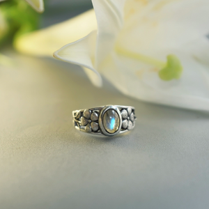 Blumen Silver Ring