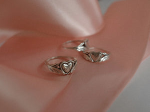 Heart Signet Silver Ring