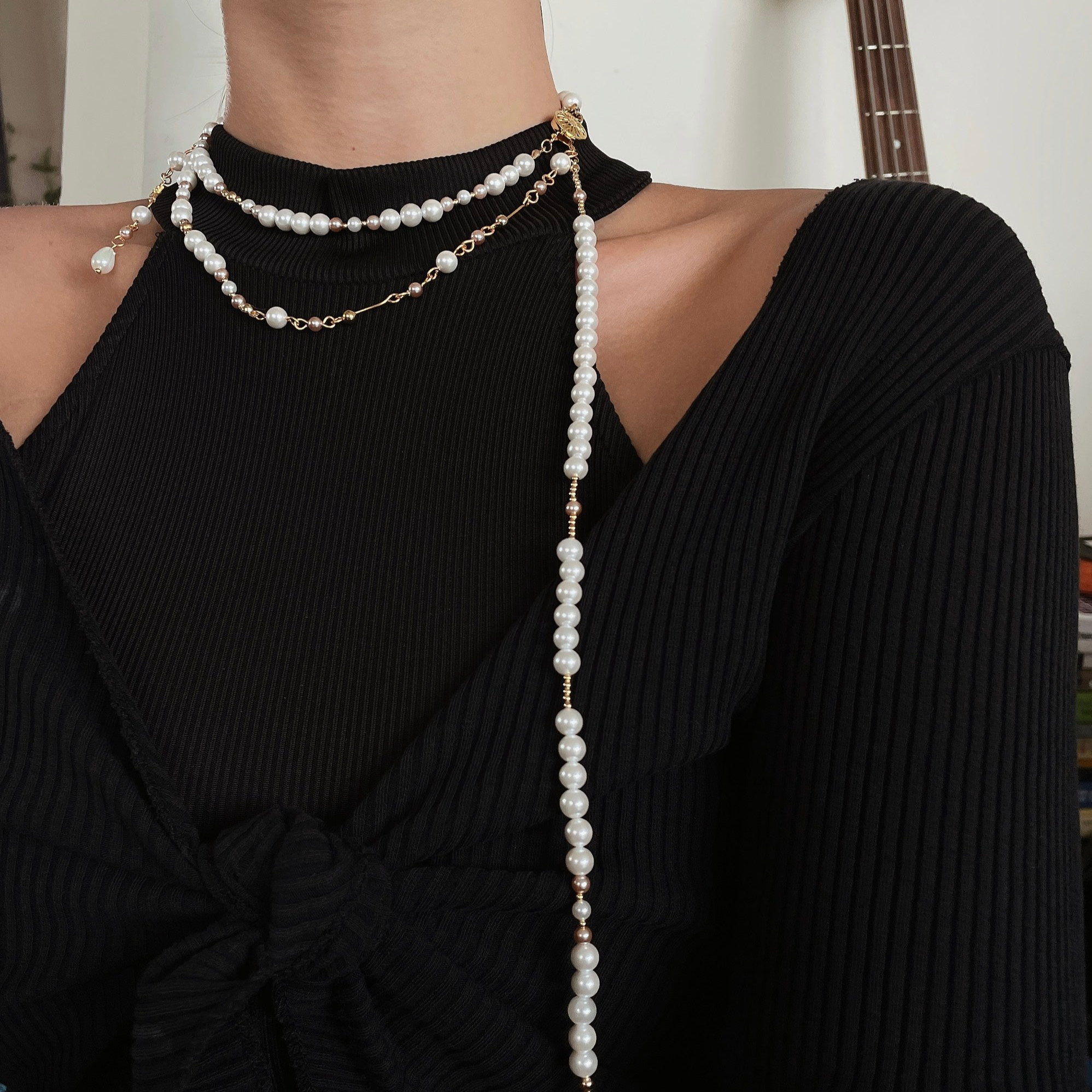 Layer Pearl Necklace