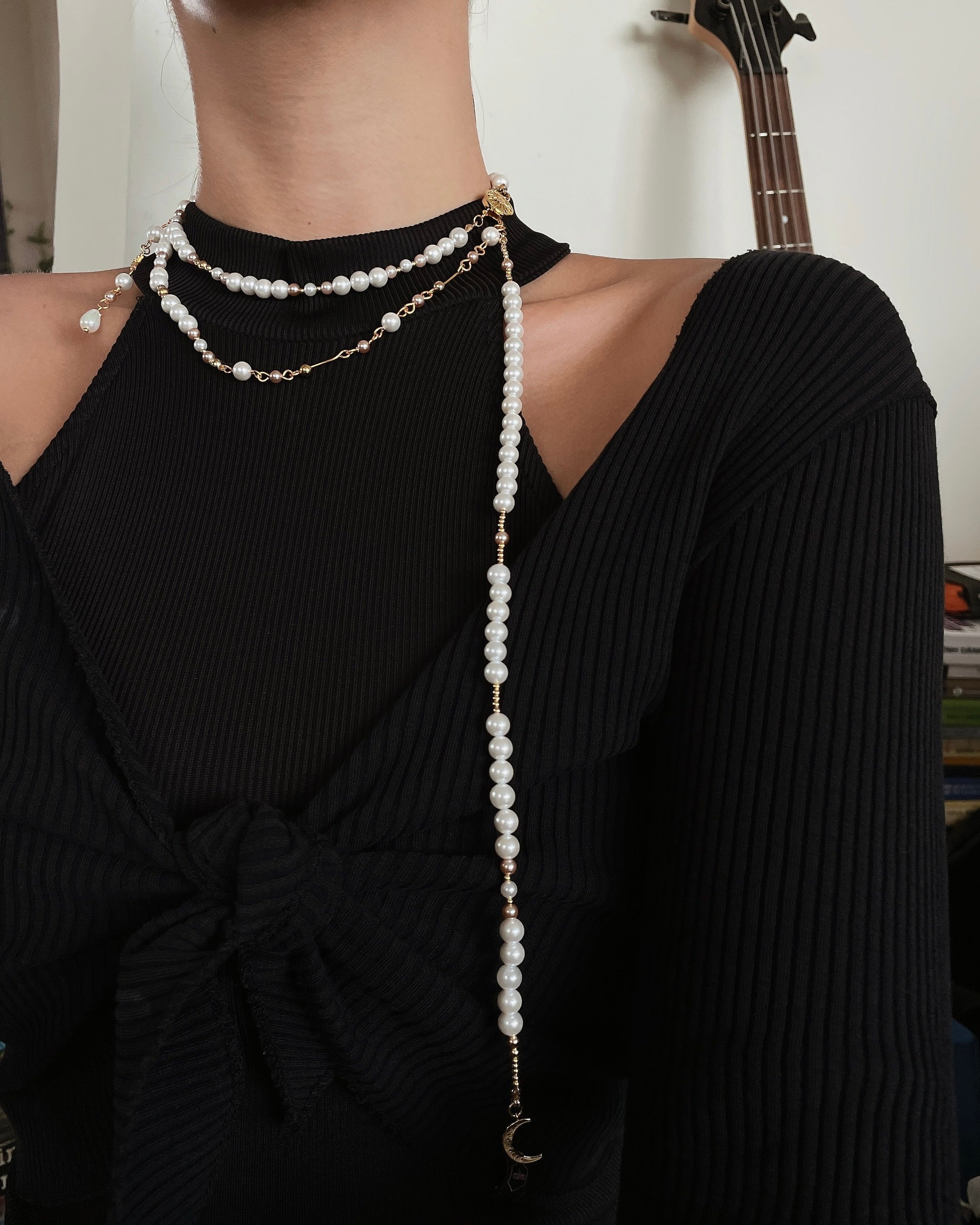 Layer Pearl Necklace