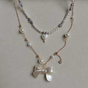 Bow Charm Pearl Necklace