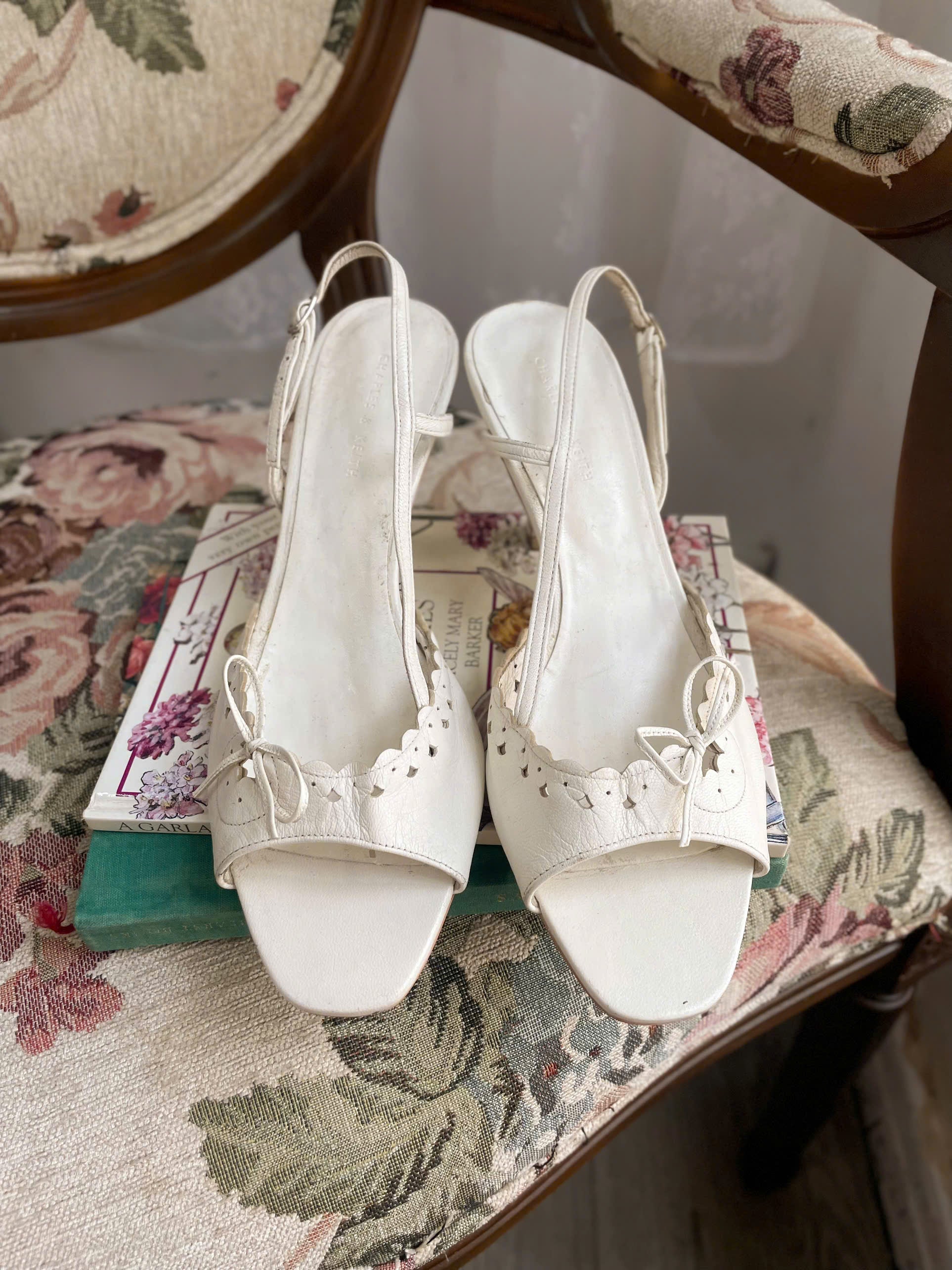 ET VOUS Vintage Heels