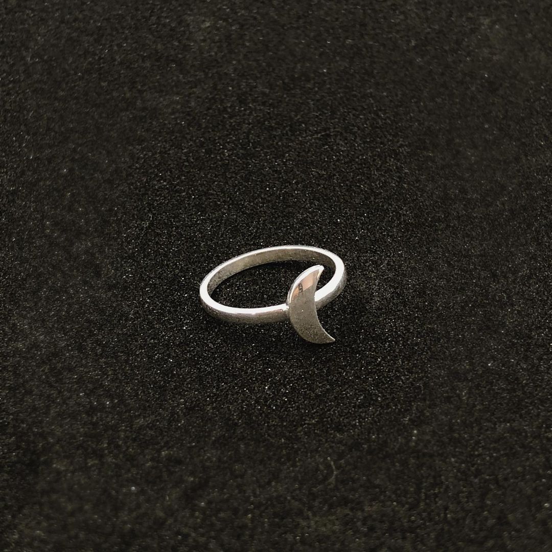 Art Craft Crescent Moon Silver Ring
